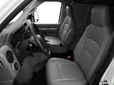  Front seats from Drivers Side photo